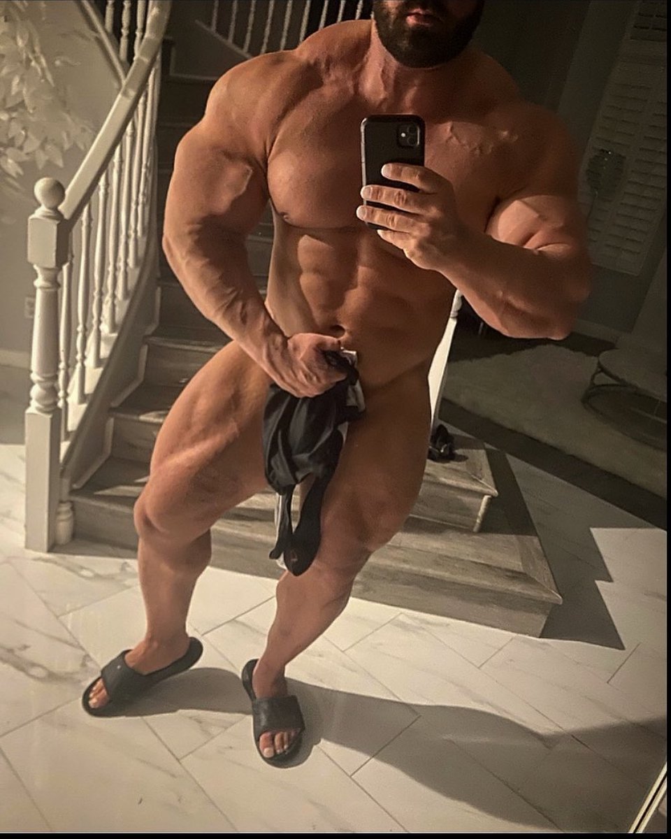 MuscleRyB's tweet photo. Craig Golias https://t.co/hM6Dle2o13