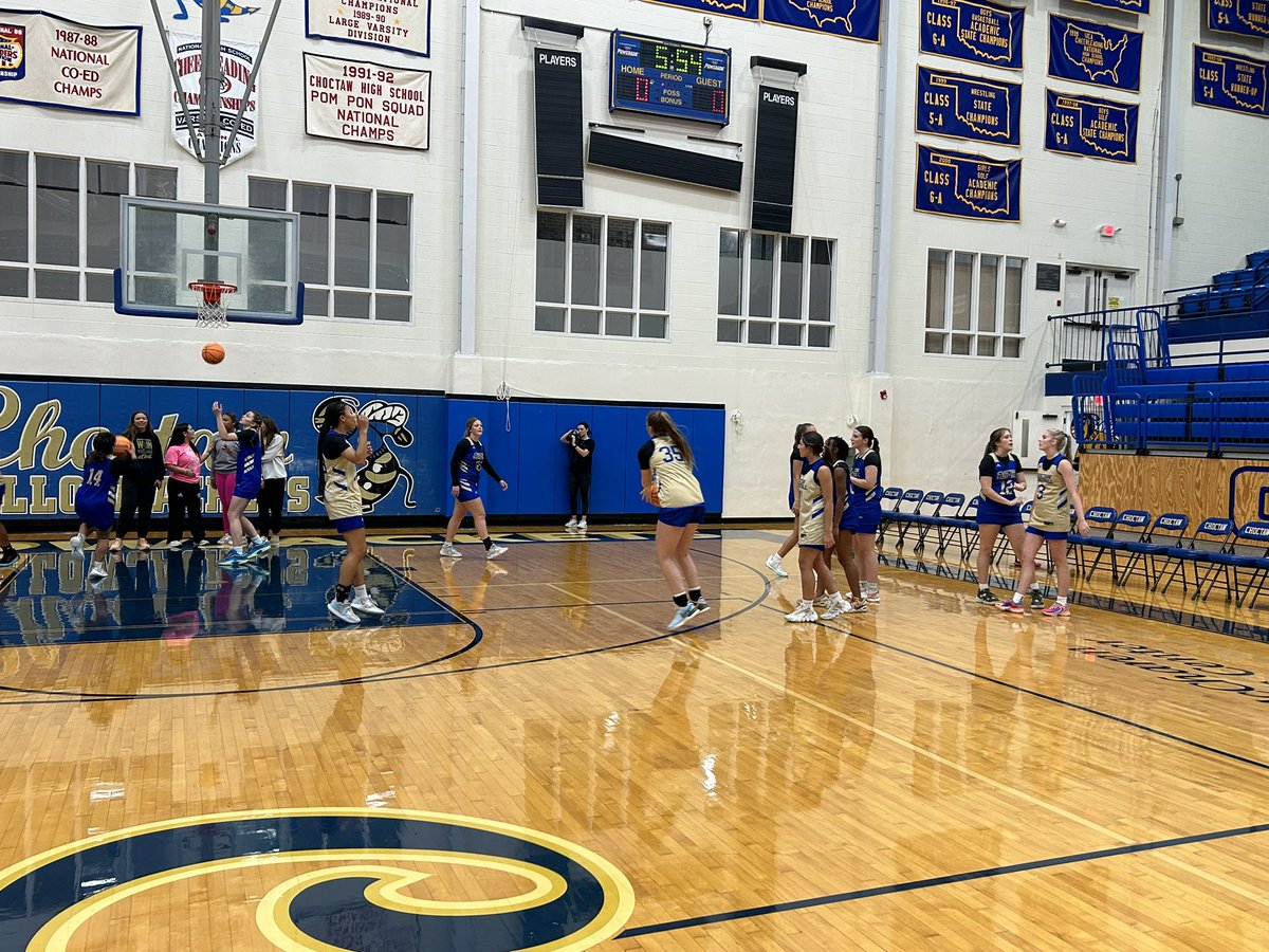 LadyJacketBB's tweet image. Midnight Madness was a success! Thanks to all who came out! Scrimmage season starts soon!