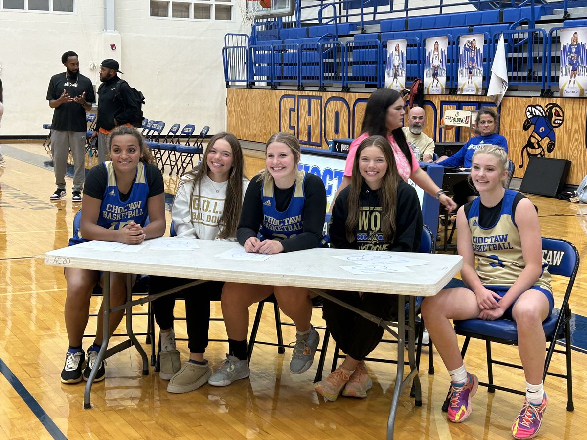 LadyJacketBB's tweet image. Midnight Madness was a success! Thanks to all who came out! Scrimmage season starts soon!