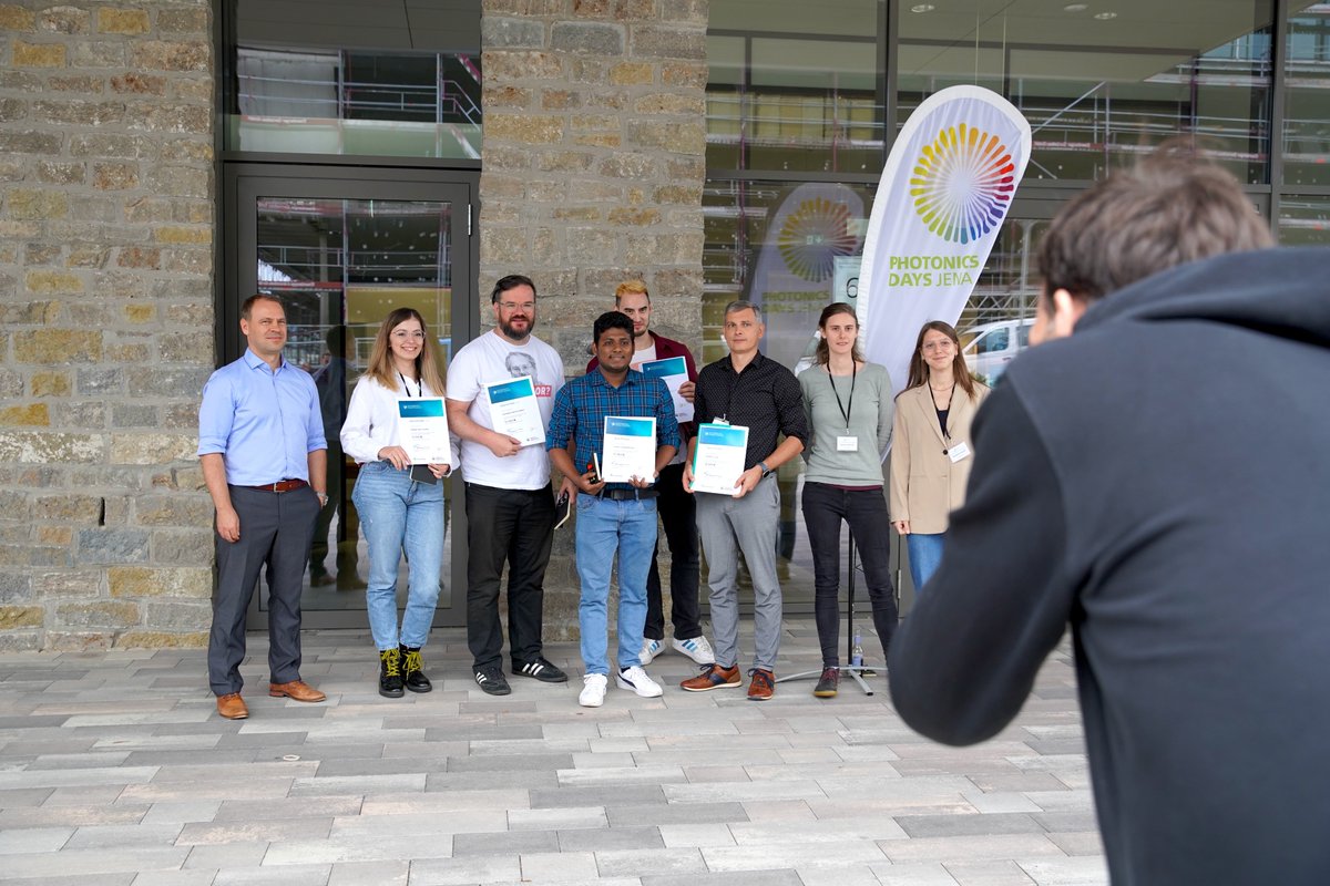 LICHTWERKSTATT JENA (@lichtwerkstattj) on Twitter photo #event | Exciting news from #PhotonicsDays2023! Johannes (<a href="/beetlebum/">๐ญ๐๐๐๐๐๐๐๐</a>) & Canan took 2nd & 3rd place, winning funds for their innovative projects. Johannes focuses on #digitization & #gamification, while Canan explores brain-computer interfaces for experimental control. #photonics #event | Exciting news from #PhotonicsDays2023! Johannes (<a href="/beetlebum/">๐ญ๐๐๐๐๐๐๐๐</a>) & Canan took 2nd & 3rd place, winning funds for their innovative projects. Johannes focuses on #digitization & #gamification, while Canan explores brain-computer interfaces for experimental control. #photonics