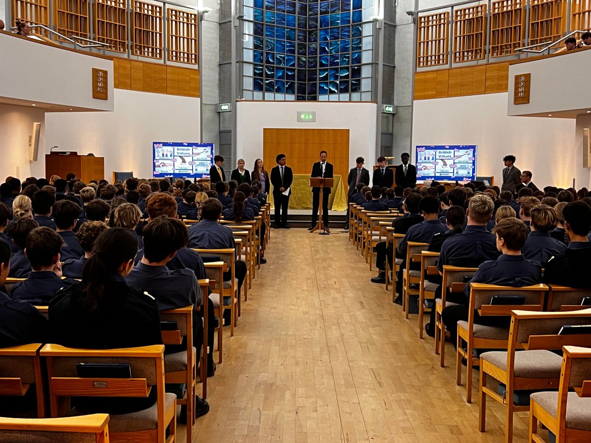 PangbourneColl's tweet photo. #PangCollUpper6th A Level Politics students addressed assembly today on the subject of democracy and its place within fundamental British values, following a visit to Westminster.
#PangCollPolitics #PangCollTrips #PangCollIntegrity https://t.co/UMk5eijhvg