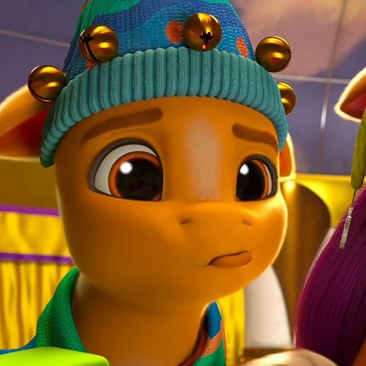 comforthitch's tweet photo. How could you possibly say no to that face? 🥺 https://t.co/OqFuCyZmuc
