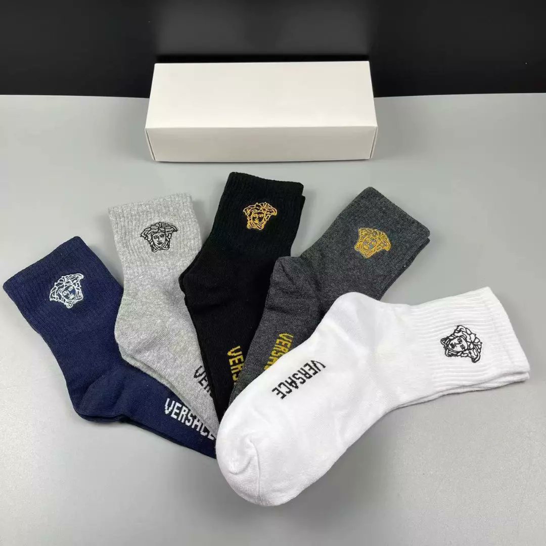 LindaDing210129's tweet image. #designersocks #warmsocks #womensocks #mensocks 
see more whatsapp: +86 13973632126