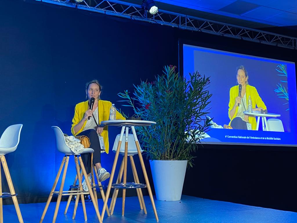 CNSAambulances's tweet photo. [🚑📣 Jour 2 à la Convention]
 
📊Chiffres du secteur par Marc Besset de @KPMG . 
👉 Louise Pihouée, @DGOS, clarifie les critères de carence ambulancière et les conventions tripartites.

🎙️ Dernier jour à l'Arena Sud de France :
Programme ➡️ https://t.co/90q0EA1vMP 🌐👥 https://t.co/EOcnYMx004
