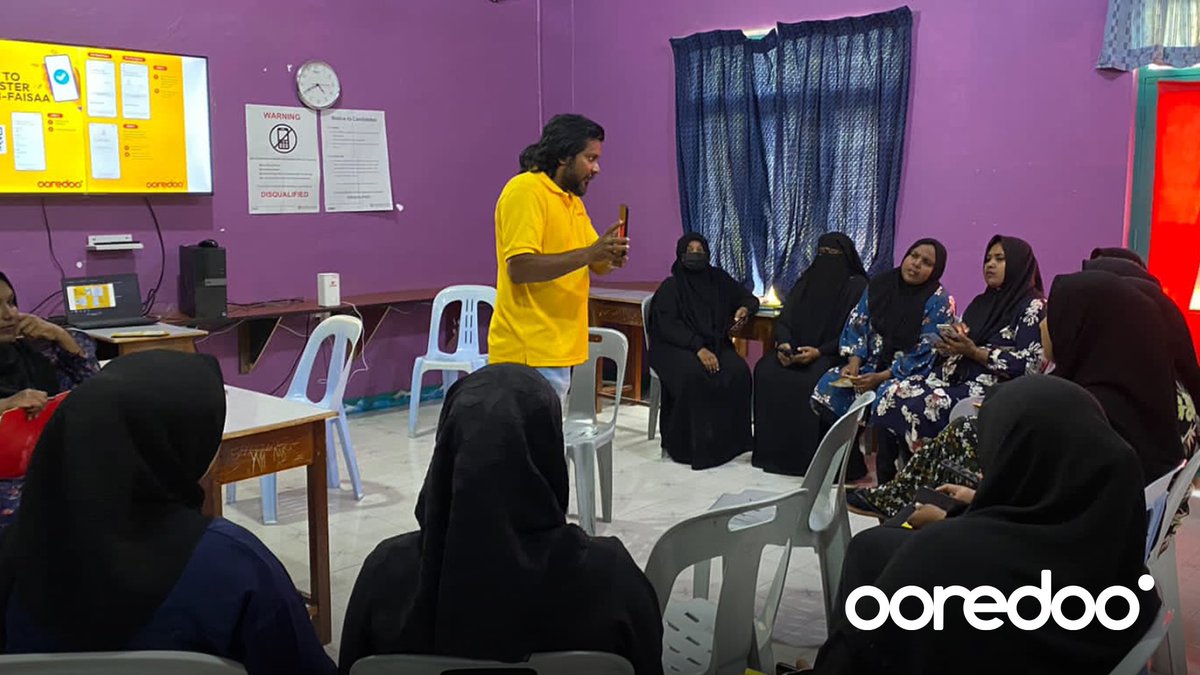 OoredooMaldives's tweet photo. Highlights from the awareness session held for N. Landhoo Pre - School parents on digital finance and it’s convenience as part of our efforts to build a #DigitalMaldives. Landhoo community can now easily pay pre - school fees among other payments made to Landhoo Council from anywhere, anytime via #mFaisaa.