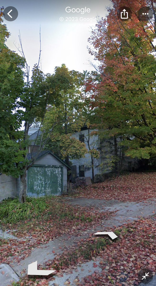 inked_investing's tweet photo. @Tablesalt13 Hereโs one for you in Orangeville, ON. Currently the highest price house in the town. Looks like a flip gone terribly wrong. 580K to 2.4M #tore #mls #realty #realtor #realestate #canadianre #canada https://t.co/oQ4vxTC9vD