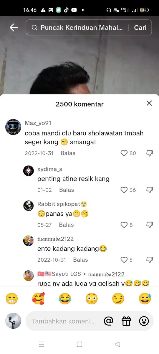 Yaampun warga tiktok ada2 aja. Ada orang lagi shalawatan malah disuruh mandi 😭