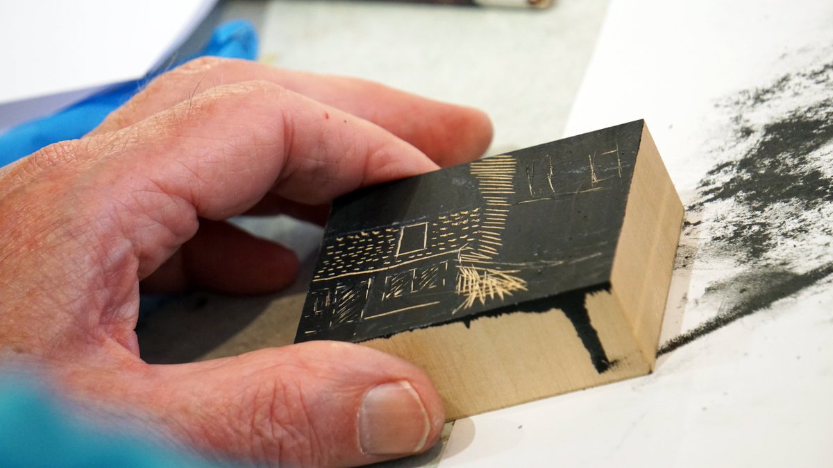 rbsagallery's tweet photo. We still have spaces remaining on our Drawing the Jewellery Quarter, Expressive Abstract Painting and Wood Engraver Starter workshops which take place on 20, 25 and26 October.
Visit our website to book your place now!
#rbsagallery #artworkshops #craftworkshops https://t.co/18ksTtDccv