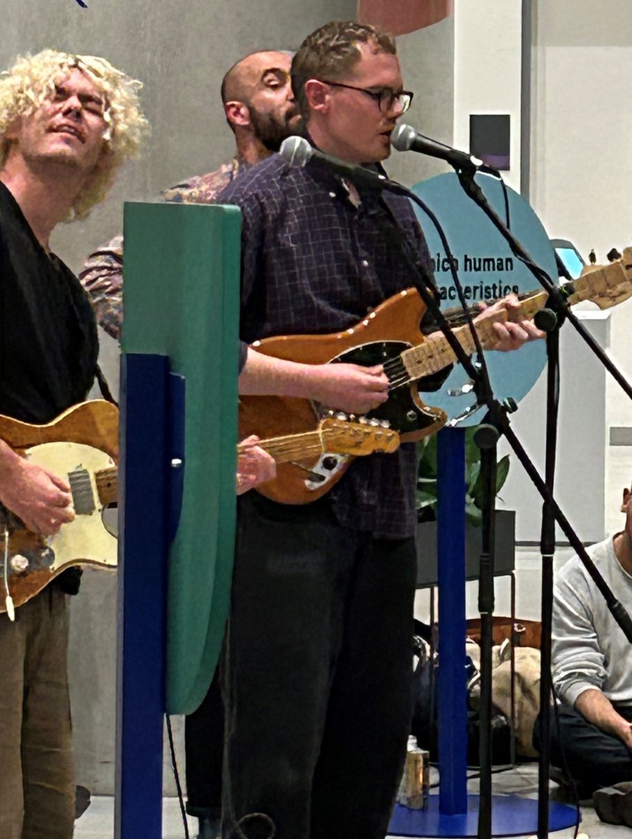 TheCrick's tweet image. Earlier this week we were lucky enough to host @sofarsounds for a fantastic evening of music. Huge thanks to the very talented @naturetvband, @shammonddallas and @MattStormMusic for putting on a great show in our #CutandPaste gallery.