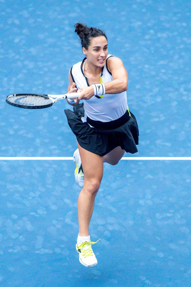 FansTrevisan's tweet photo. Hong Kong - @MartinaTrevisa3 vs Elise Mertens 6-4, 6-3 https://t.co/qZZ2nfLhQz