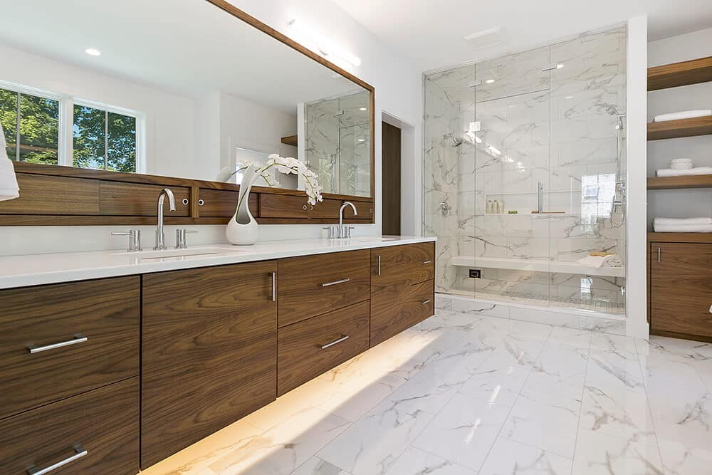 Looking for bathroom #flooring? Here are some tile types to consider. #homeimprovement🥺🥺 HomeRenovation RoomDesign #passivecooling #CostaRica #Newcastle Original: MartaMo02573215