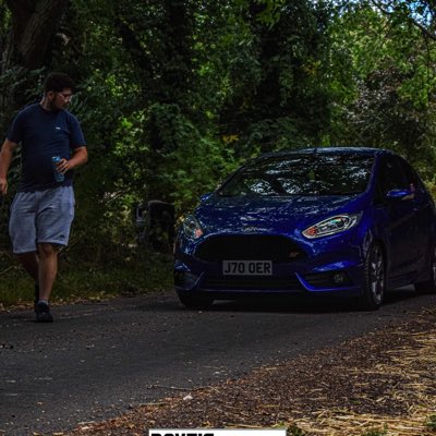 Joe_On_Earth's tweet photo. #NewProfilePic https://t.co/K6c2FyVbNN