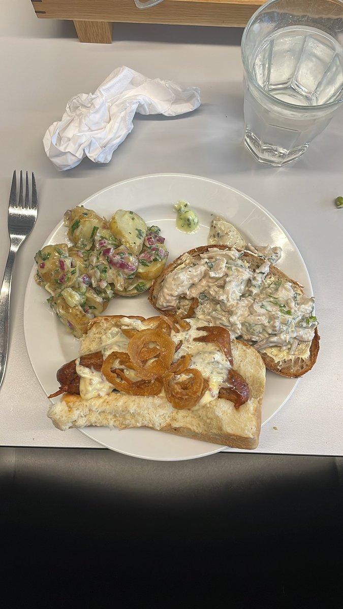 Farvefarveblind's tweet photo. https://t.co/xhWPih3XI2