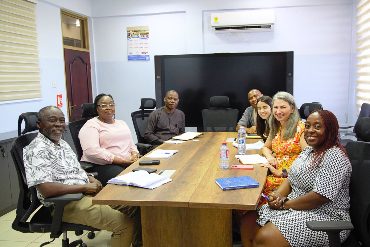 GHSupplyChain's tweet photo. SVP &amp; IDIQ Director @jheichelheim and Senior Manager Kylie Telfer are on a working visit to #Ghana! With Country Director Innocent Igbebunam, they're engaging with key actors at @_GHSofficial to discuss Ghana's evolving supply chain, private sector involvement, and much more. https://t.co/jc1PTugyJh