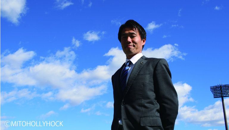 NEVEROVER_fb's tweet photo. /
新着記事公開🗣️ ⚽
\
今回の主役は水戸ホーリーホックGMの西村卓朗さん。アスリートが「自分とは何者か」を見つめ世界を広げることを目指して仕掛けるMake Value Project(MVP)。サッカービジネスマンとして大きく成長した彼がMVPに込めた想いとは―
ご一読ください
https://t.co/IpM1OK1sGo https://t.co/RBvSFxneYo