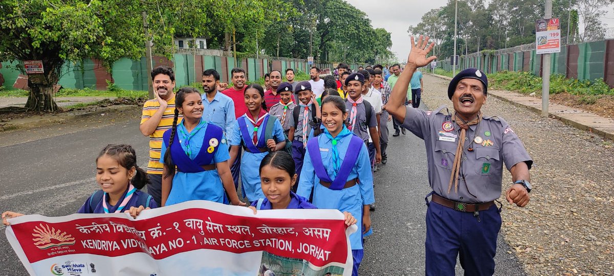 force64134's tweet photo. Special Swachhata Drive by Students and Staff of #PMSHRI KV (AFS JORHAT)
Thank You @EduMinOfIndia  for selecting KV (AFS JORHAT) under #PMSHRI School Scheme. We endeavour to implement #NEP2020 with full vigor in our Vidyalaya.
@PMOIndia @KVS_HQ https://t.co/57jUj2ZRrz