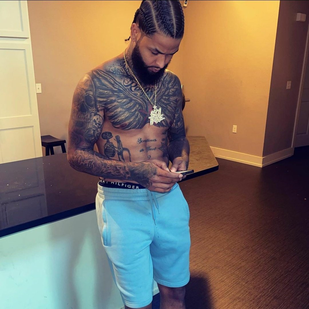 realkoitrice1's tweet photo. I just been lifting and stayin out the way  💪🏽🙏 https://t.co/7ZdLuxOo8M