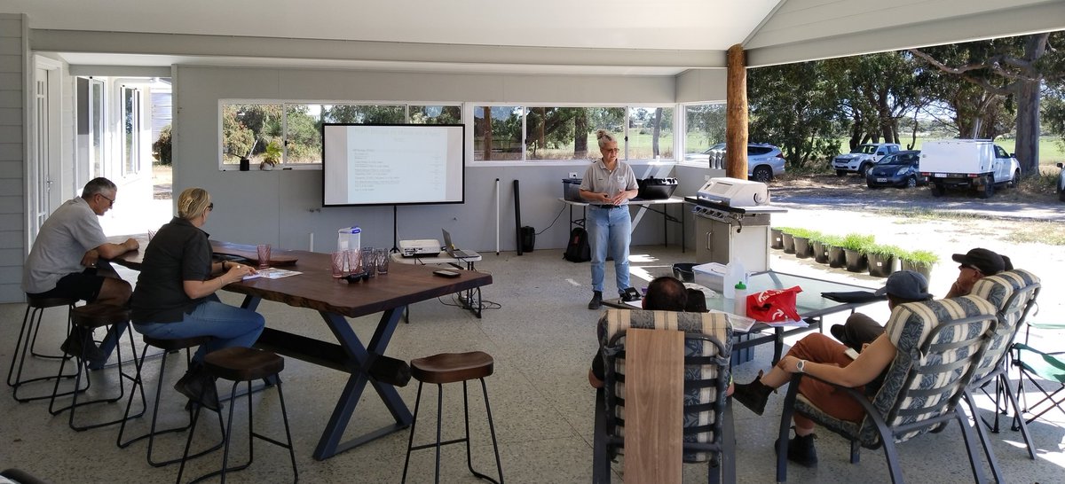 Mick Davis tweet media