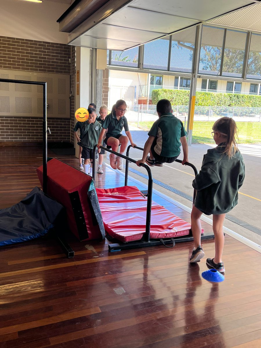 Miss_KLe's tweet photo. Fridays are extra fun with gymnastics now!!! 🥳
Look at our amazing athletes 🤩

@KellieKean 
@Sherwood_Grange 
#1L2023 
#1K2023 https://t.co/r4JB9qlwka