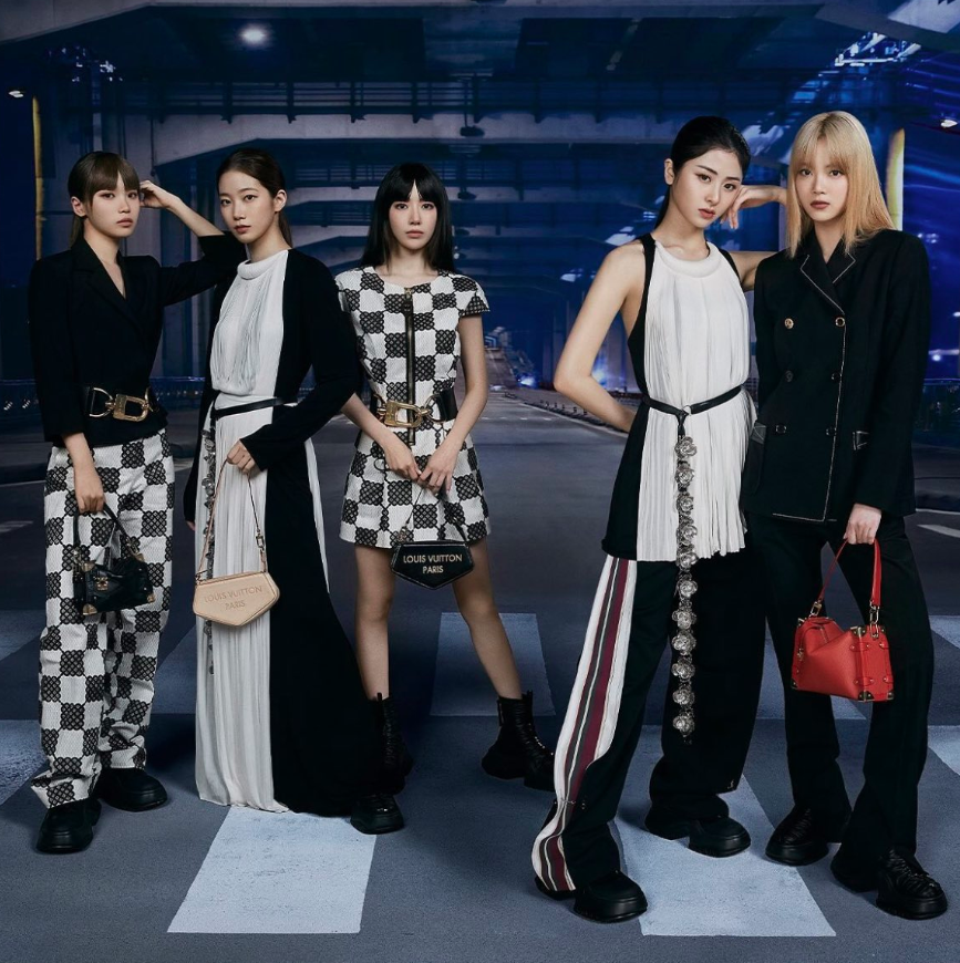 F8TH9uuXgAAx4Xu?format=png&name=900x900