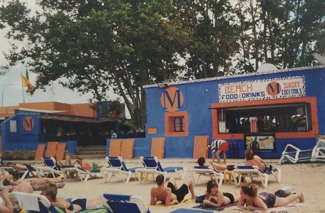 IbizaPast's tweet image. Bar M 1996.

Photo Credit ▶️ @nibriza 

#ibiza #ibizapast #barm #ibizarocks #ibizarocksbar @ibizarocksbar #nineties #manumission