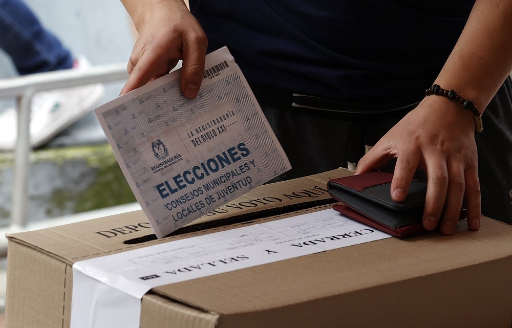 Metric0ntexto's tweet photo. #Colombia | 51 % de los colombianos votarán en las elecciones regionales 2023

https://t.co/8niGyoGSH7 https://t.co/olR0CfDnd2