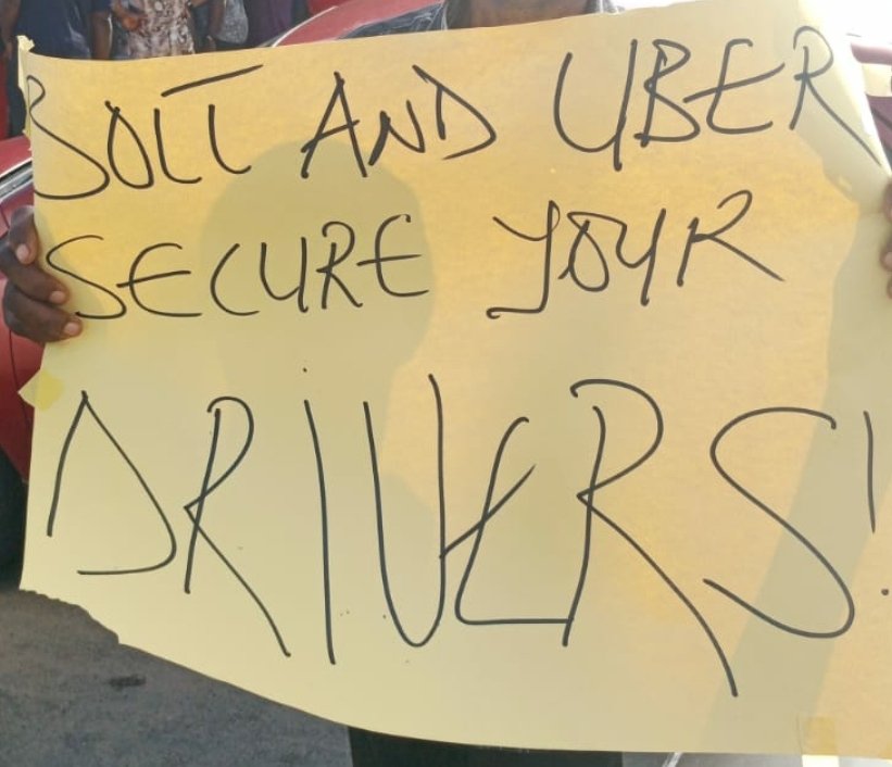 maiwega's tweet photo. App-based Driver's Protest against gruesome Killing/Murder of their members in Porthacout, Abuja and every part of country customers Profile with NIN/SIM is key protect our members from killing, murder and rubbery 
@NLCHeadquarters @Auaton_HQAbuja @PoliceNG https://t.co/aGat3dMW9D