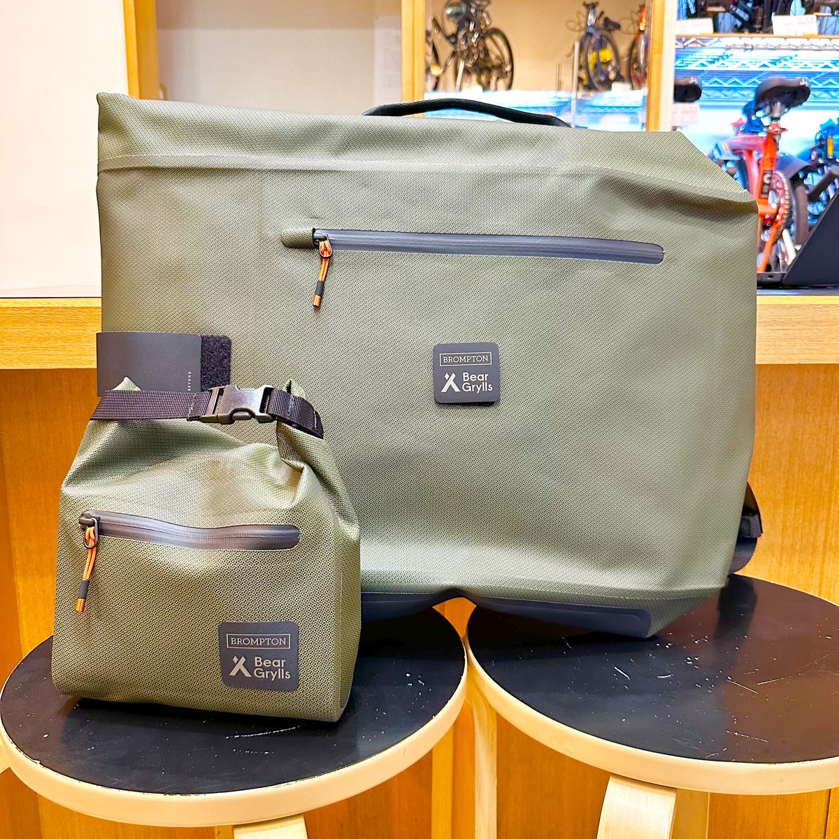 LORO_ONOMICHI's tweet image. スペシャルエディションBROMPTON xBear Grills販売中です‼️
店頭にて展示しておりますので、ご検討中の方はお気軽にお問い合わせ下さいませ☆

#尾道 #brompton #bromptonlife #mybrompton #BearGrylls
