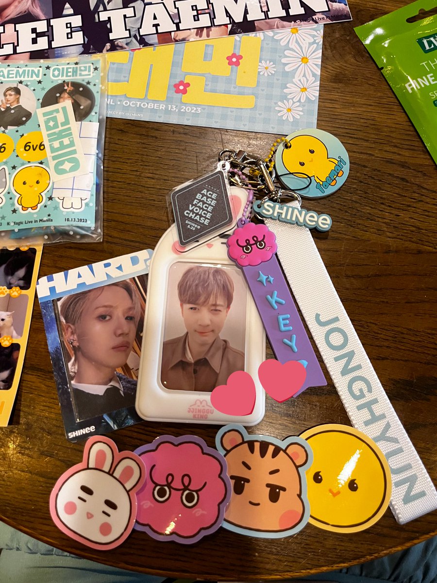5hinee_1's tweet photo. THANK YOU! So reliable and very much efficient 🥰 #SHINeeMerch @OppaGrandpa
#OppaGrandpaFeedback https://t.co/VOfXbC6D4I