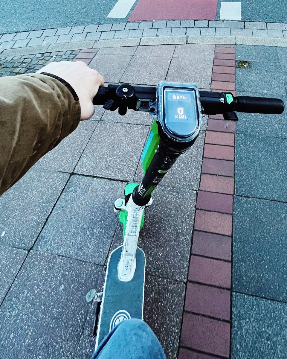 Neu im Blog: Erster E-Scooter-Anbieter in Wuppertal nimmt Verleih auf

talradler.de/erster-e-scoot…

#micromobility #wuppertal #escooter #verkehrswende