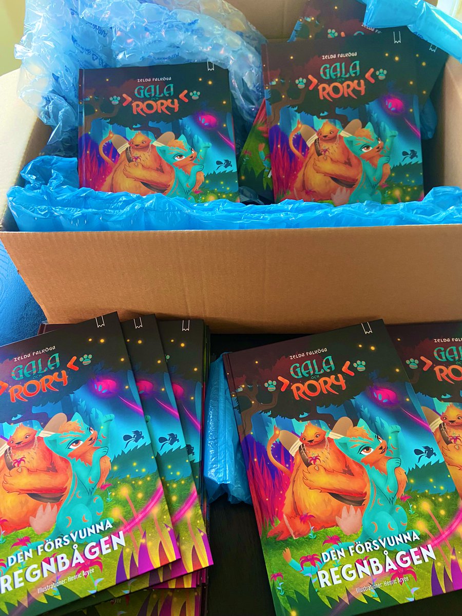 henric_aryee's tweet image. I will soon be launching an Ebook and online course about learning children’s book illustration. ✍🏽 📚 

#learntodraw #childrensbookillustration