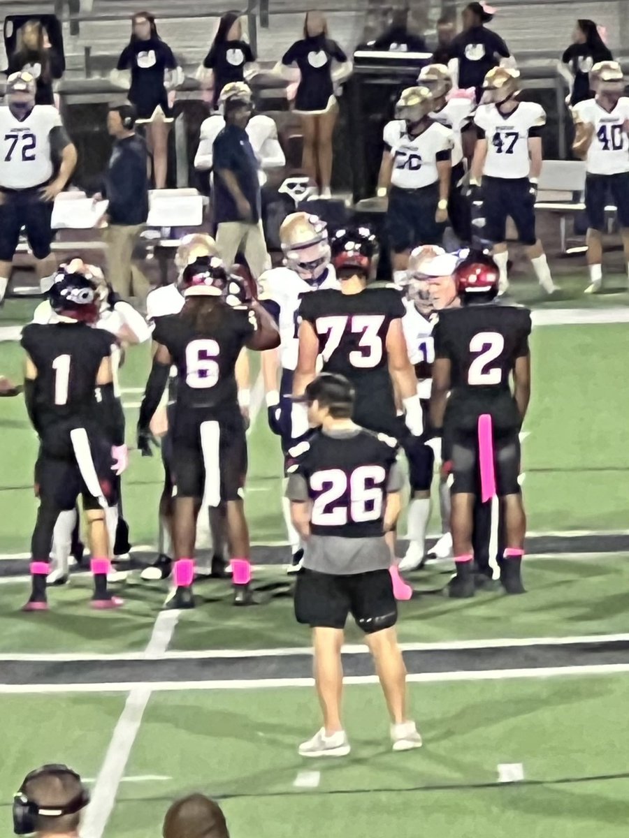 bryce_granger's tweet photo. Always there to support my brothers, my teammates. Even from the sidelines @BeyerTayten @Cornell_Hatcher @BrackettSyncere @Wade_Helton73 @Cen10Football #SeniorNight https://t.co/i4AwLdF0RI
