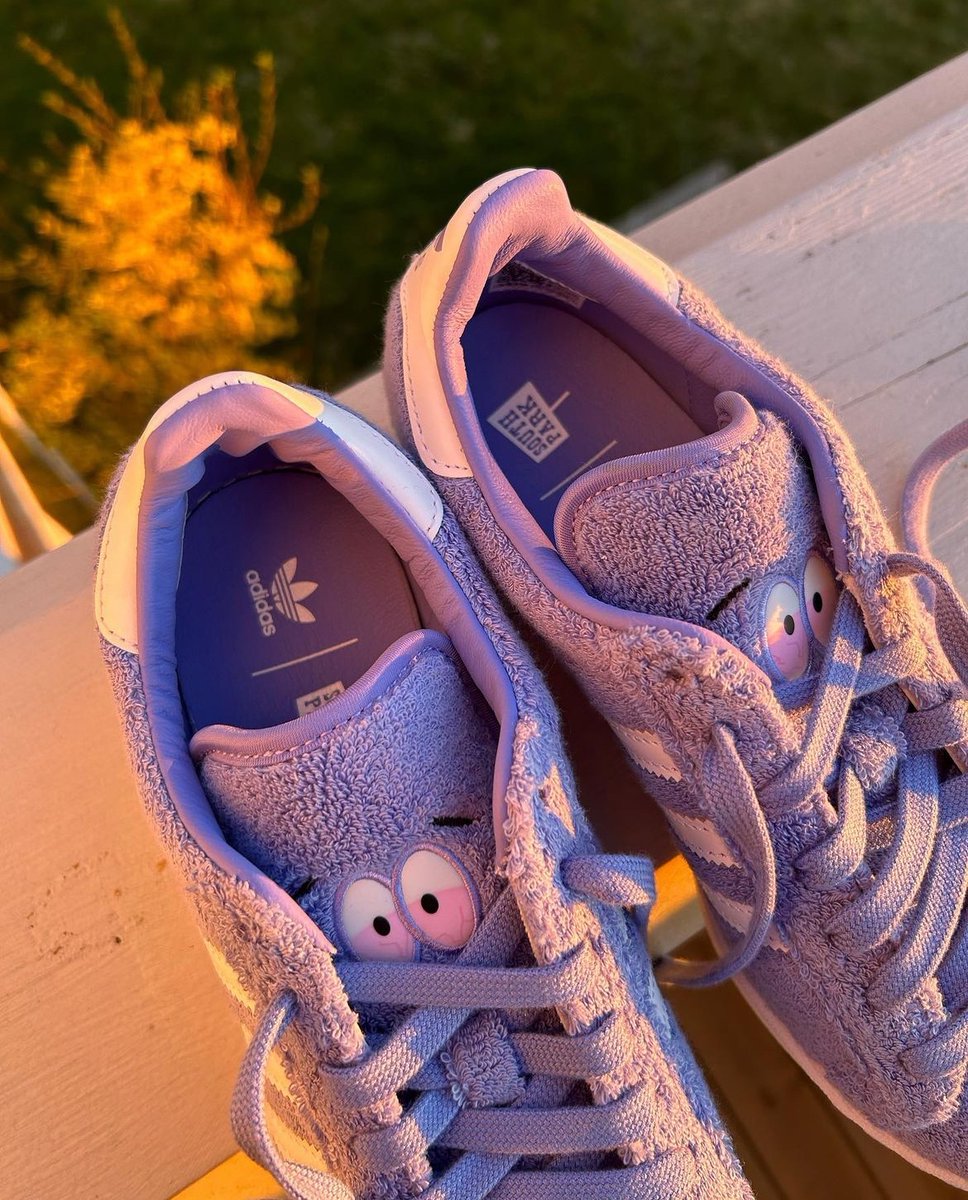 everysize_com's tweet photo. 👀💜
adidas Campus 80s x South Park
📸 trinehalvorsen_
#adidas #campus #campus80s #southpark #threestripes #sneaker #nicekicks #everysize https://t.co/bo4aLA5GYi