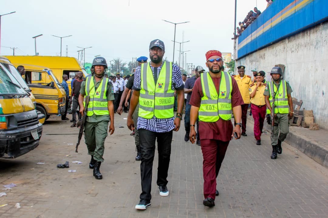 Jubril A. Gawat tweet media