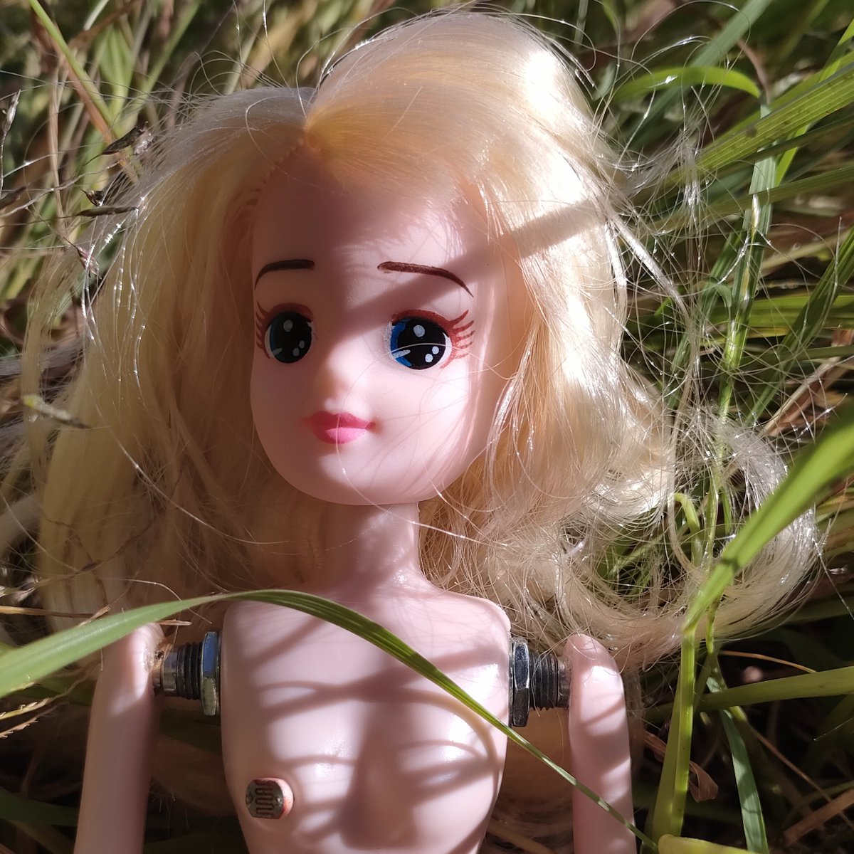 23N1's tweet photo. 6 new "Les Belles Noiseuses" !
Available on bandcamp (https://t.co/lhqvT0m82x) or just DM me. https://t.co/H0sTCmTxGa