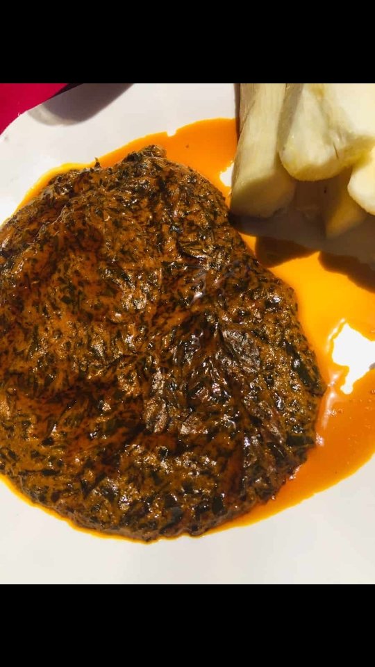 SI J'ORGANISE UNE FÊTE ET JE VIENS AVEC L'OKOK SALÉ , TU VAS VENIR AVZC QUOI ?? 😏