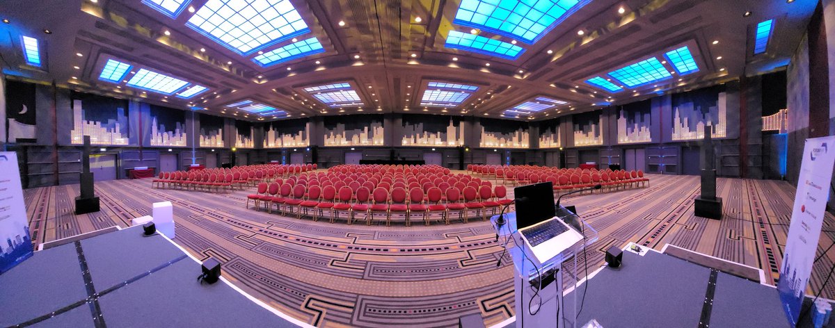 l_avrot's tweet image. Avec l&apos;@afup, au #ForumPHP, salle Jonhson.
Venez voir la session de présentation des speakers de la matinée à 8h35.
Je donnerai ma conf sur les index dans #PostgreSQL à 8h45!