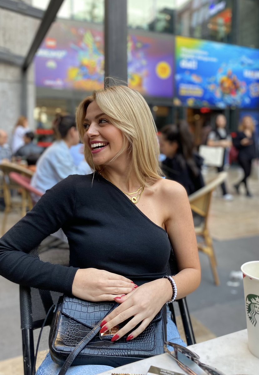 dün gitti, yarın daha gelmedi🌙 #YeniProfilResmi