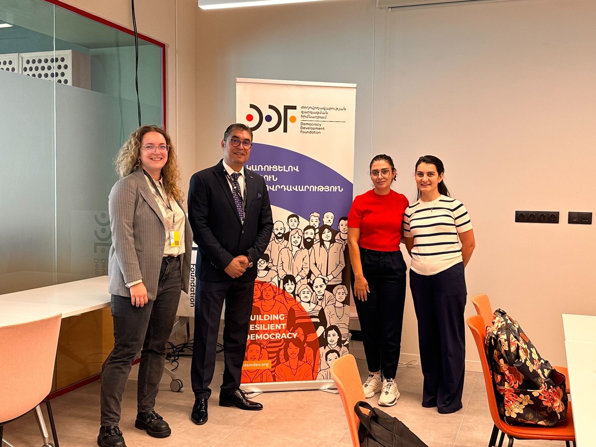 commitglobalorg's tweet image. Our team shared valuable insights on strengthening civil society&apos;s role and capabilities, focusing on enhancing the deployment of essential humanitarian digital infrastructure.

#CommitGlobal #TechForSocialGood #HumanitarianEfforts #SupportForRefugees