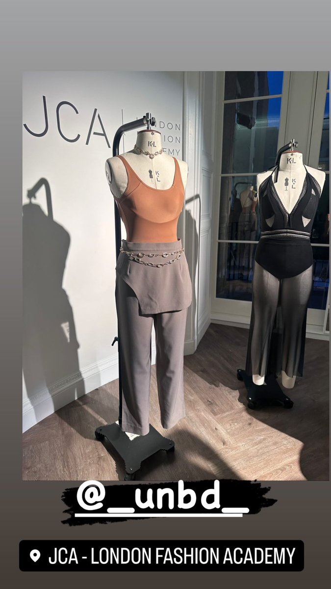 Spent a lovely evening at JCA London last night. The talent of the designers was breathtaking, they have very bright futures ahead of them, their passion shines through! Here’s just a few xx