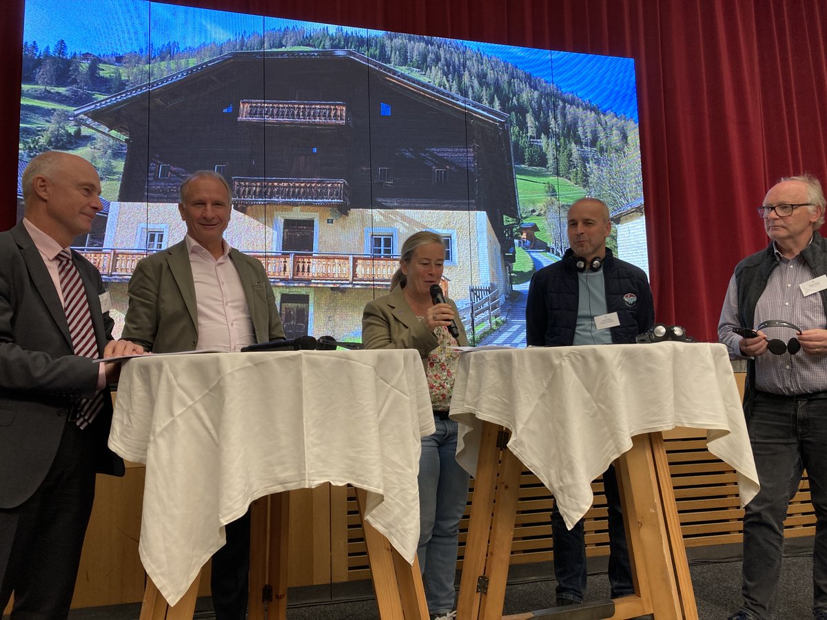 Alpine Convention tweet media