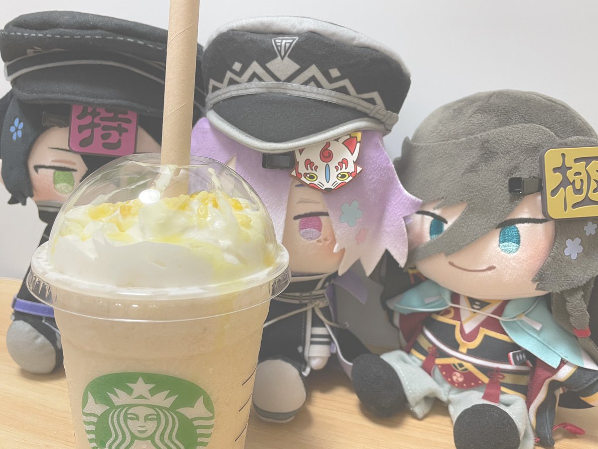 caono0106's tweet photo. わんぱくちゃんが家にいると
おはようからおやすみまで、主を見守ってくれるのでおすすめです(？) https://t.co/1d2gRgm9hd