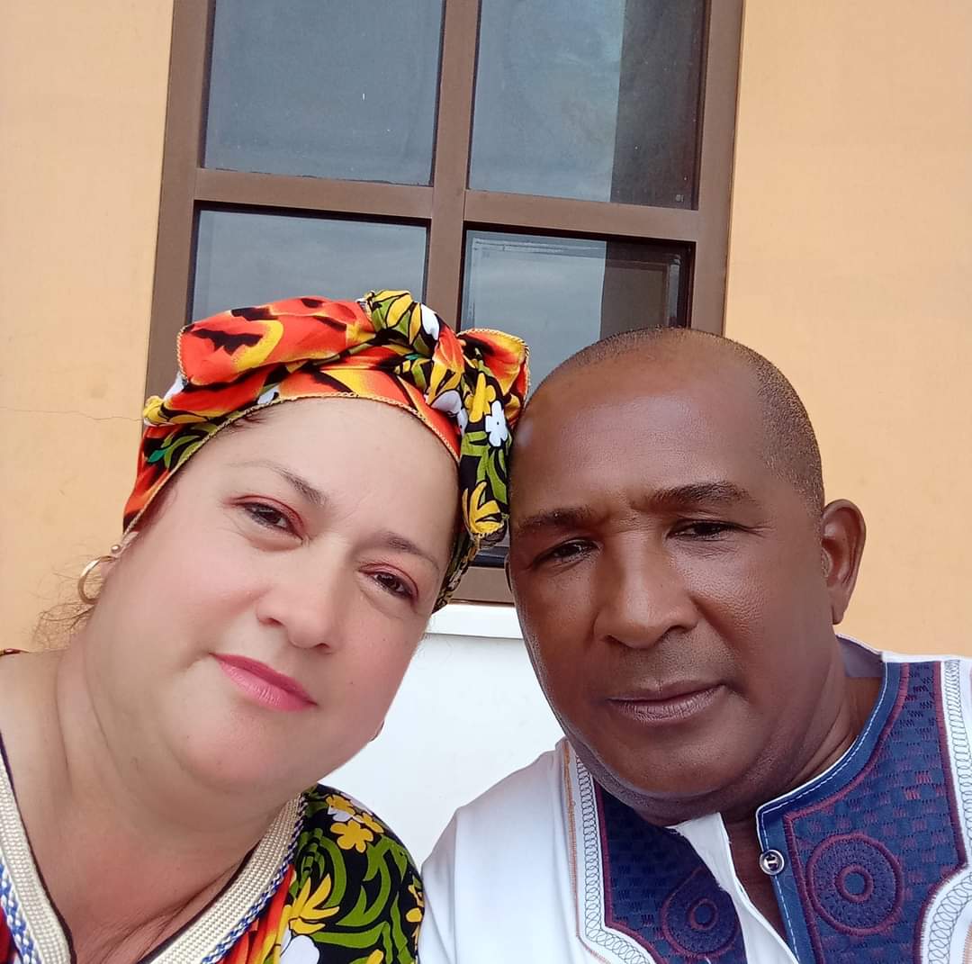 Celebra Cubacoopera Guinea Bissau el Cumpleaños de la Dra Yodeisi Carbonel 
Reciba usted estimada colega nuestro sincero abrazo y felicitaciones en su día, todos le deseamos éxito constante, salud, muchísimo desarrollo personal y profesional. 
¡Muchas Felicidades!
 #CubaCoopera