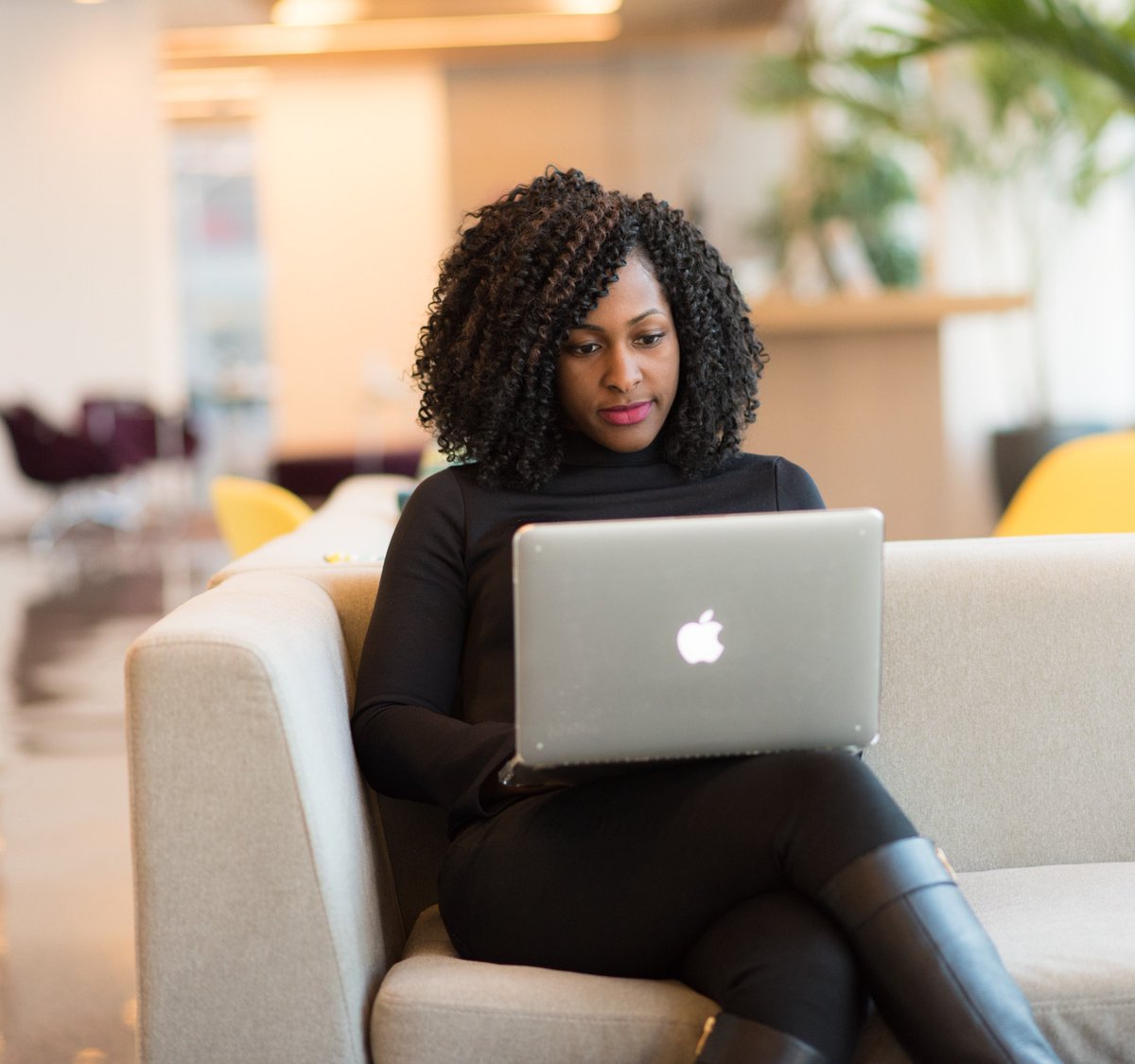 Cathy_nFriends's tweet image. Hey, folks! Ready to amp up your marketing game with AI? Time to ditch those old-school, time-greedy techniques. Connect with me to uncover how to draw superior leads all set to purchase your products or services. Easy does it with AI, friends! 🚀 #AI #MakeItEasy #QualityLeads.