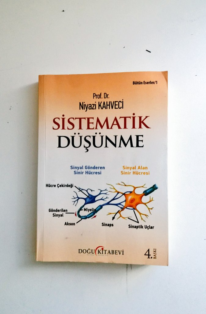 ncky__'s tweet photo. Canlılarda biri biyolojik,somut, doğal yani animal; diğeri beşeri,soyut,yapay yani hümünal olmak üzere iki çeşit akıl vardır. İnsan hariç bütün canlılarda sadece biyolojik-animal akıl vardır.  İnsan üretmek,fark oluşturmak,insan olmak istiyorsa bunu kullanmalıdır.
Niyazi Kahveci https://t.co/9PU3LfU0cE