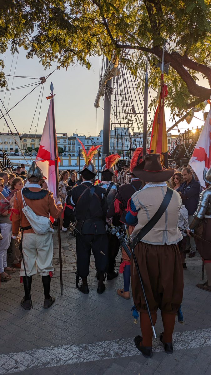 I OCTUBRE HISPANOAMERICANO

Hermosa estampa del acto del @TercioOlivares para celebrar el #12Octubre #DiaDeLaHispanidad en #Sevilla.

#MundoHispanico #Hispanoamerica #Iberoamerica #España #MuchoQueCelebrar #Hispanidad #Hispanismo #DiadelaFiestaNacional
#120ct #FuimosLosPrimeros