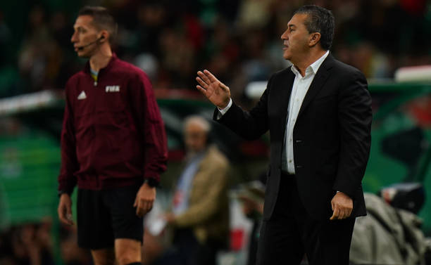 Sportsreel2's tweet photo. Jose Peseiro Names 5 Strikers Outside Super Eagles' Roster In Portugal - Opera News Official

https://t.co/IupJcv0uj0 https://t.co/fhFBXxWIUJ