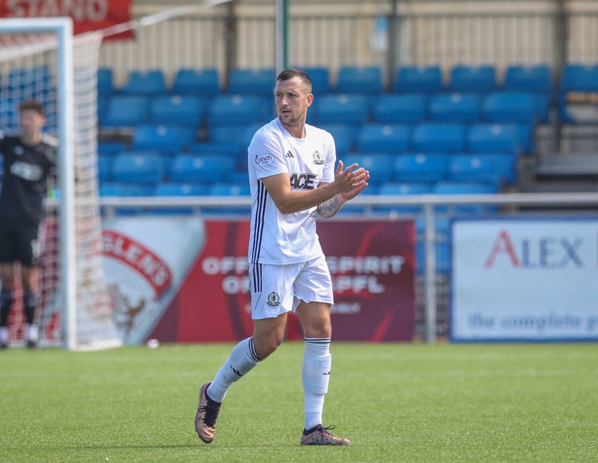 Happy Birthday to our number 4️⃣, Connor Scully! 🎉

#CRFC | <a href="/cscully13/">Connor Scully</a>