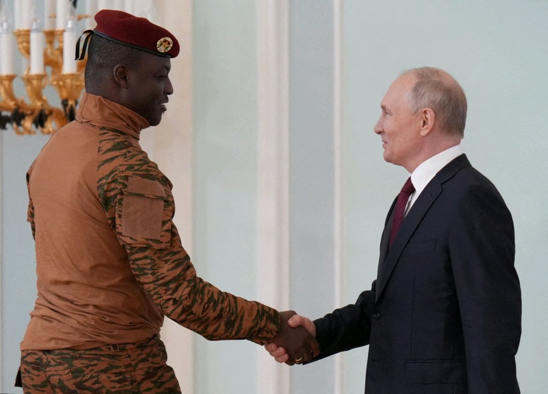 DD_Geopolitics's tweet photo. 🇧🇫🇷🇺BREAKING:  Burkina Faso to sign nuclear power deal with Russia

Burkina Faso and Russia are on Friday due to sign a memorandum of understanding (MoU) for the construction of a nuclear power plant in Burkina Faso.

The agreement will be a culmination of talks the Burkinabe military ruler, Capt Ibrahim Traore, had with Russian president Vladimir Putin in July during the Russia-Africa summit in Moscow.

"The MoU will be signed between Rosatom, the Russian federal atomic energy agency, and the Burkinabe ministry of energy, on the sidelines of Russian Energy Week 2023," the report further said.

Burkina Faso is one of the least electrified countries globally, with only about 20% of the population having access to electricity, according to the International Energy Atomic Agency.