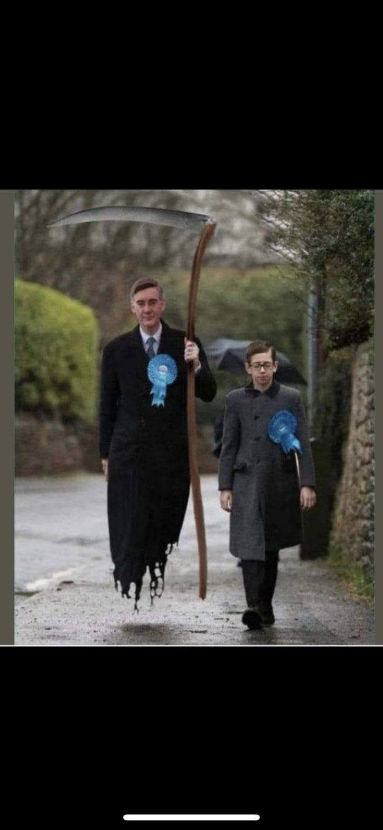 Happy #followbackfriday seems like it's been Friday the 13th for the past 13 years. If you want rid of these awful #toryghouls #ToryCriminals #ToryLiars then lets follow each other. I like to retweet important tweets from good people. #solidarity #GTTONow #GeneralElectionN0W ✌️✊